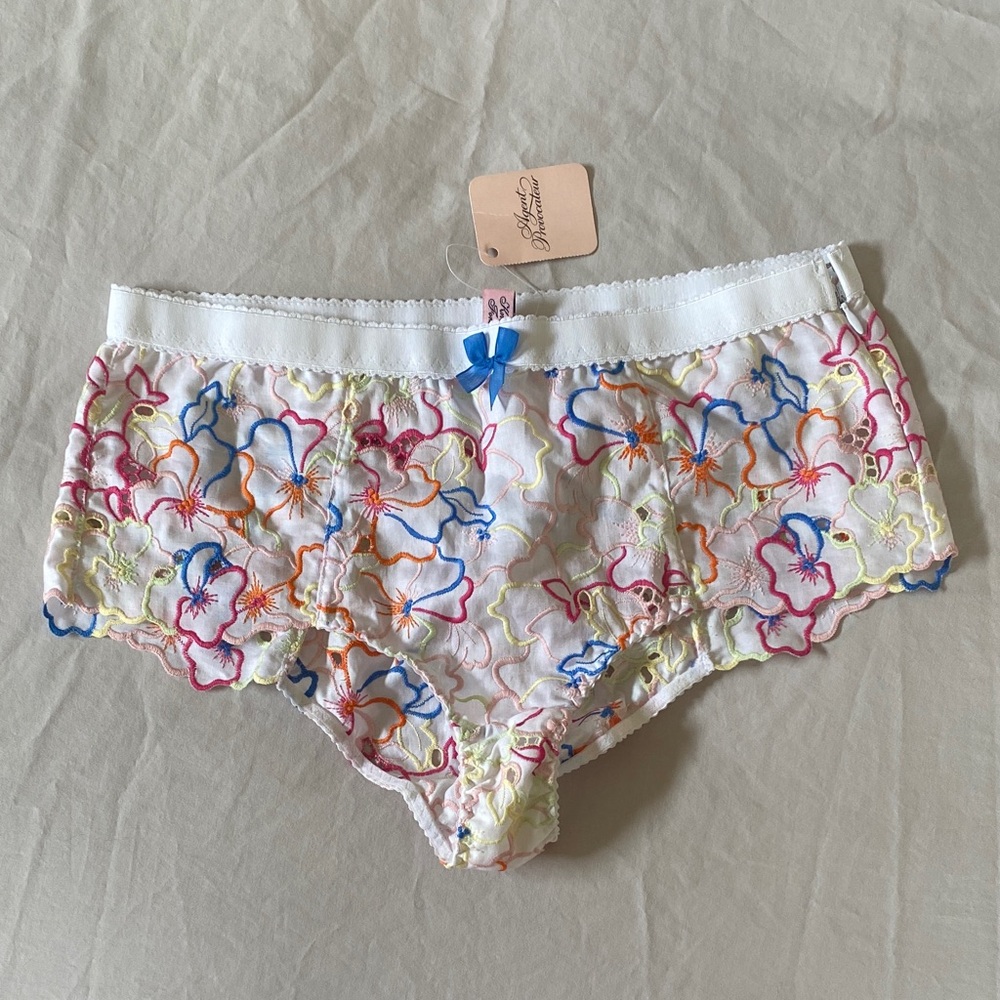 Agent Provocateur White Lace Boyshorts with Multicolor Floral Embroidery